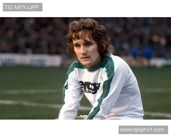 丹麦足球历史上最杰出的明星球员是谁及其辉煌成就解析