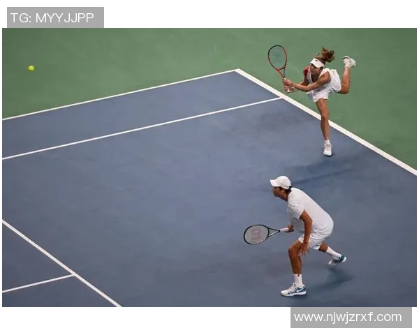 成都网球队与杭州网球队赛后复盘分析意识碰撞与战术较量