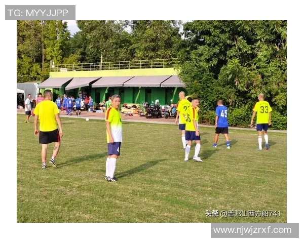 周末踢足球活动安排及参与人员征集通知请大家积极报名参与一起享受足球乐趣