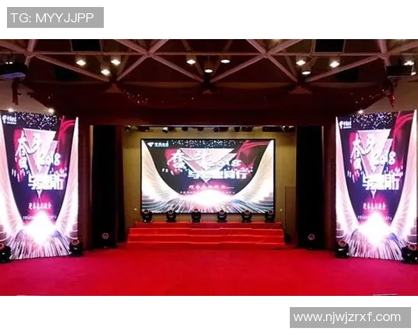 足球梁峰的传奇之路：从草根球员到职业联赛的奋斗与梦想